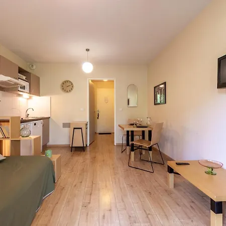 Apartament La Bulle D'ax - Domaine De La Vallee Dax
